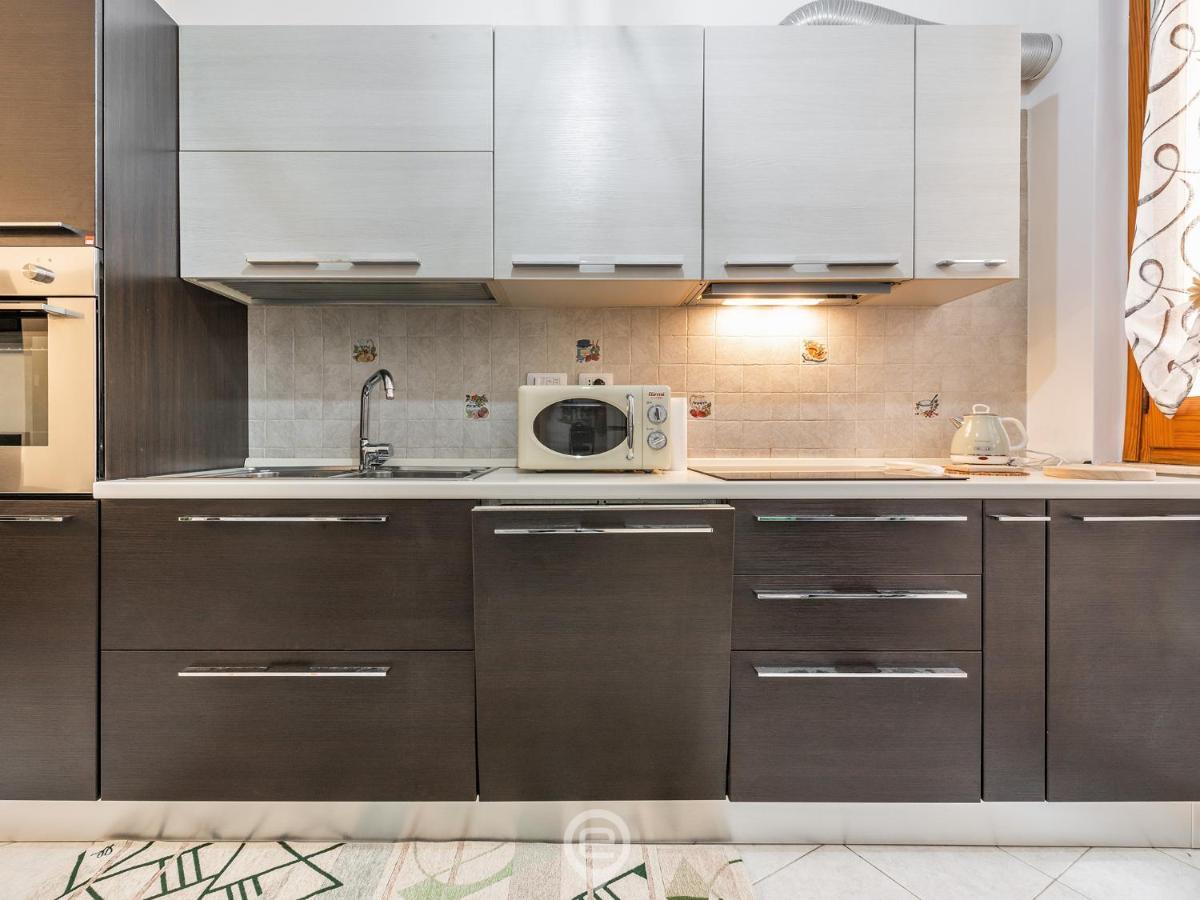Trendy City Apartment Cagliari Luaran gambar